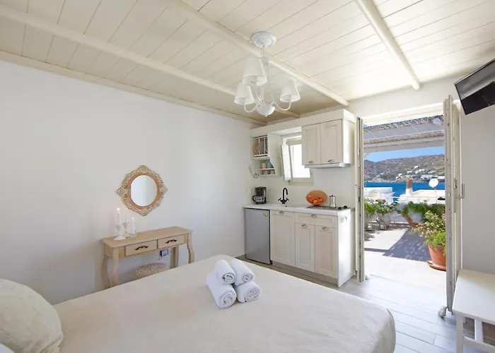 καταπολιανή Πανσιόν Κατάπολα