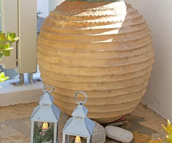 καταπολιανή Πανσιόν 3*