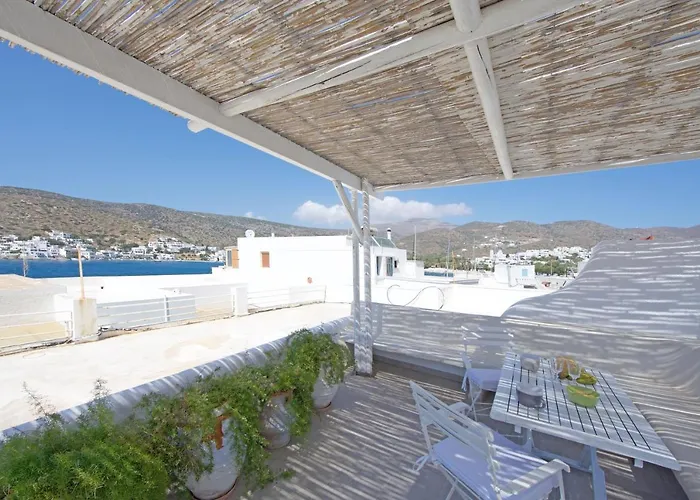 καταπολιανή Πανσιόν 3*